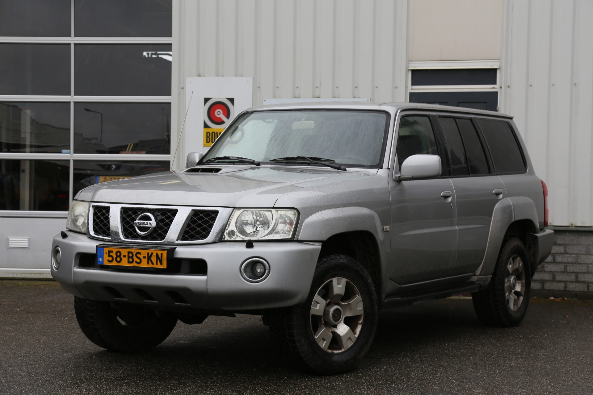 37816004-0.jpg